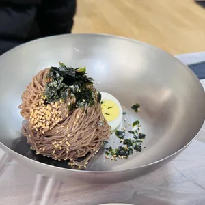 백촌막국수 대표 사진