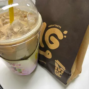 메가커피 대표 사진