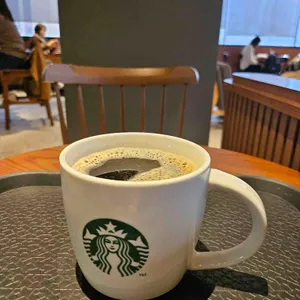 스타벅스 사진 2