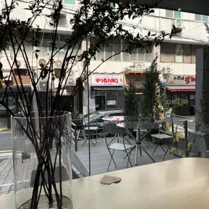 누베이스 리뷰 사진
