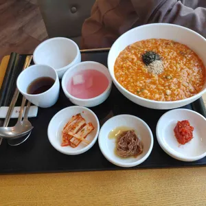 본죽 사진