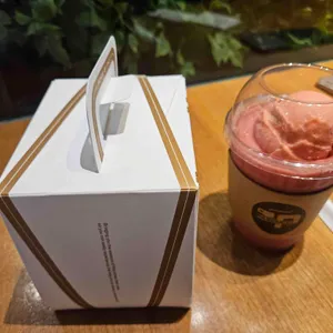 파스쿠찌 대표 사진