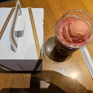 파스쿠찌 대표 사진