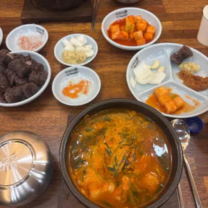 산더미 미성돼지국밥 사진 2