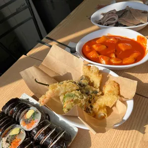 샘머리김밥 사진 1