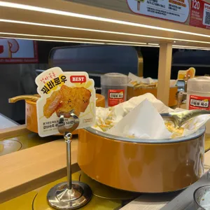 용가 회전훠궈 대표 사진