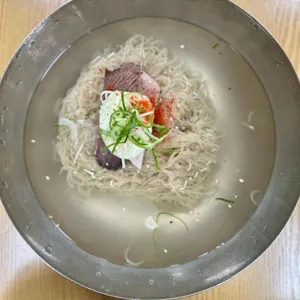 평양면옥 대표 사진