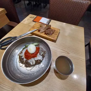 육쌈냉면 대표 사진