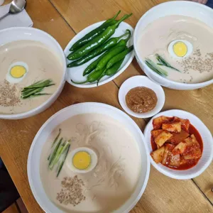 진미콩칼국수 사진 1