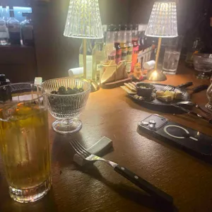 은밀 대표 사진