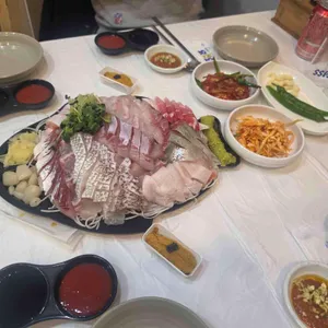 충남식당 사진
