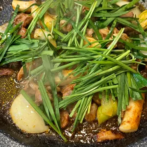 황금유황오리 부추덕 사진 1