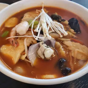 용궁해물쟁반짜장 사진 1