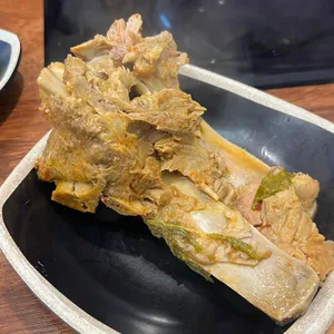 완뚝감자탕 대표 사진