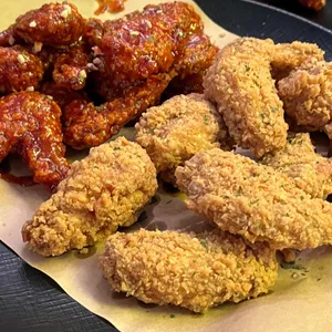 BBQ치킨 대표 사진