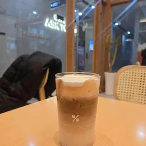 텐퍼센트커피 대표 사진