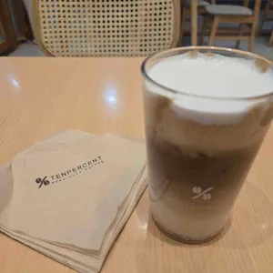 텐퍼센트커피 대표 사진