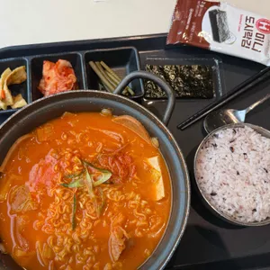 김옥희송탄부대찌개 사진 2