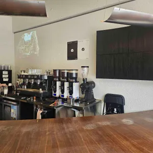 에이엔아더 대표 사진