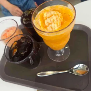 할리스 대표 사진
