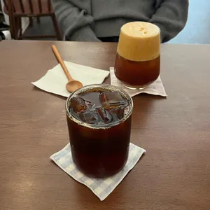 스에바 로스터스 사진 1