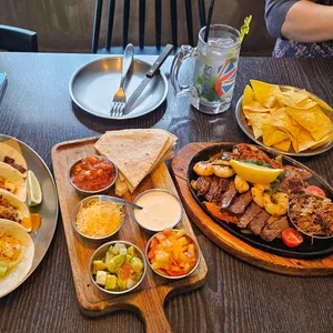 바모스 대표 사진