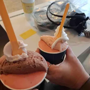 AO ICECREAM SHOP 사진 1