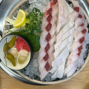 속초오징어어시장 대표 사진