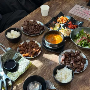 탄이식당 대표 사진