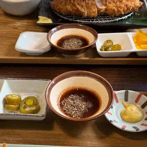 하지메 카츠 대표 사진
