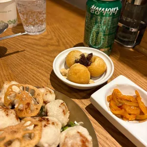 서담헌 사진