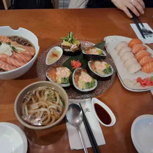 참새초밥 대표 사진