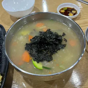 금강산옹심이막국수 사진