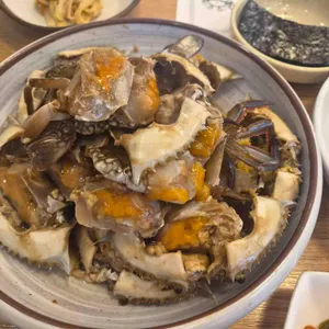 우전옥 간장게장 무한리필 사진 1