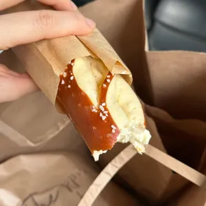 더뿌리 대표 사진