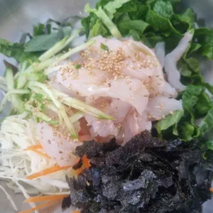 바다마을횟집 사진 1