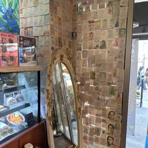 반고흐 카페 대표 사진