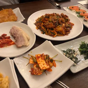 박해윤통영해물밥상 사진 1