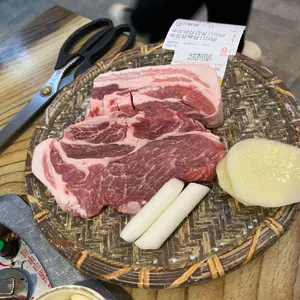 맛찬들왕소금구이 사진 2