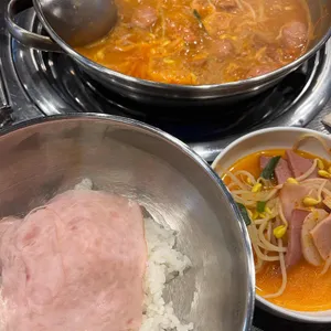 JVL부대찌개 사진 1