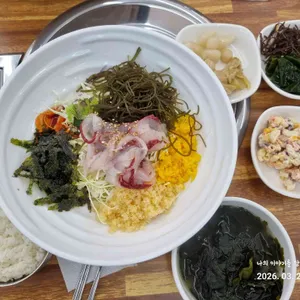 속초종합어시장 사진