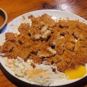 동촌 보리밥과 돈까스 사진