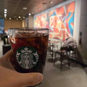스타벅스 대표 사진