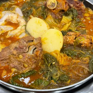 천지감뼈감자탕 사진