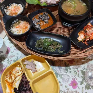 남도쌈밥 사진 1