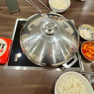 을지부대찌개 대표 사진