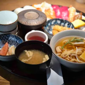 상무초밥 사진 2