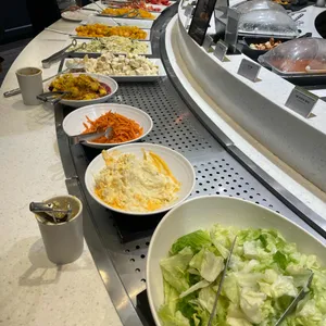 애슐리 퀸즈 대표 사진