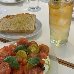 오드버드올리버 대표 사진