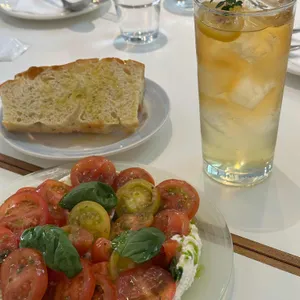 오드버드올리버 대표 사진